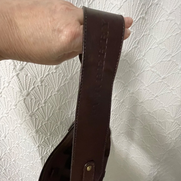 Burberry London - Picture 4 of 9